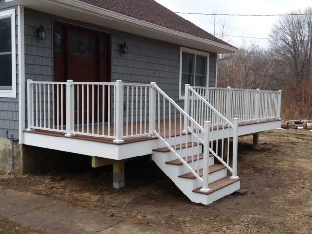 Trex Deck Color Treehouse With Trex White Railing System